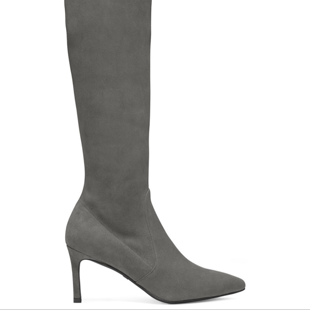 Gorgeous, brand new, Stuart Weitzman suede boots 😍🔥